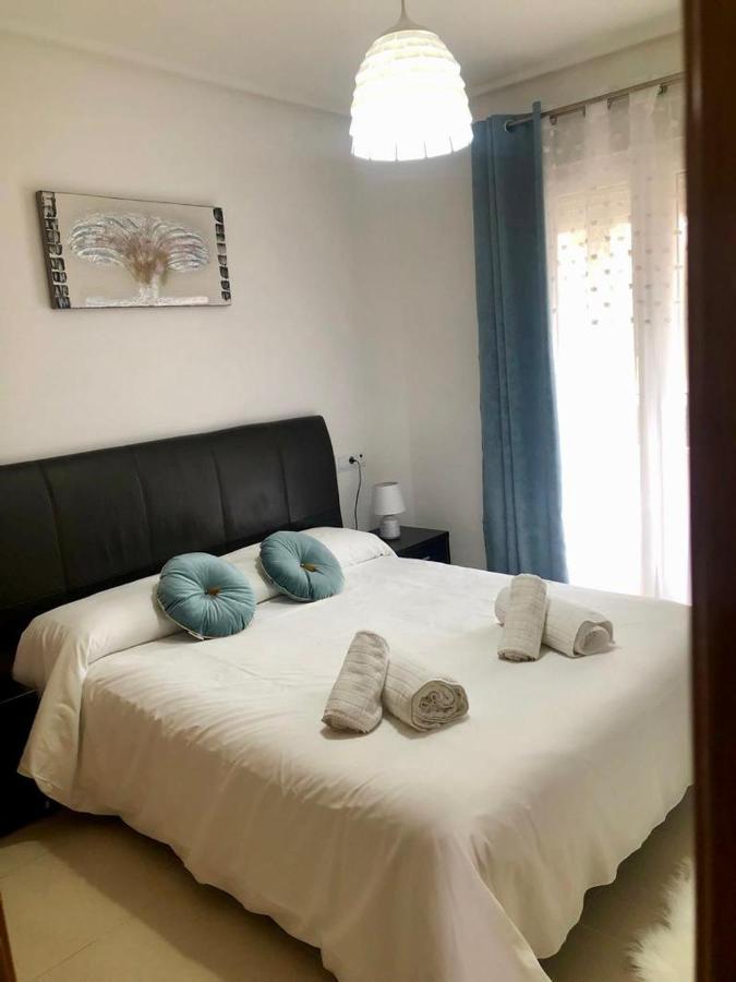Villa Life . Precioso Bajo Frente Piscina 수끼나 외부 사진