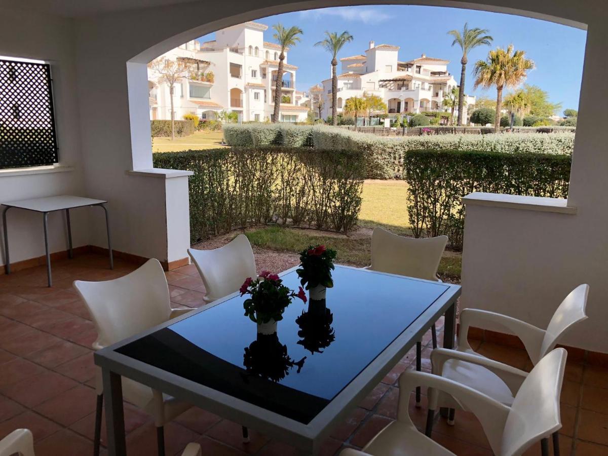 Villa Life . Precioso Bajo Frente Piscina 수끼나 외부 사진